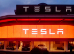 Musk falsely claims that Tesla FSD is 10 times safer than regular human driving