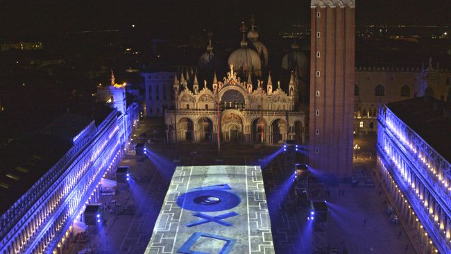 Piazza San Marco in Italy celebrates the PS5's launch