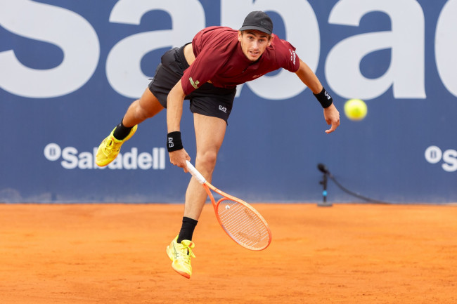 Flavio Cobolli's reaction after his rival withdrew and reached his first Grand Slam final